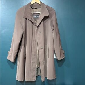 Regent Park Zippered in Wool Insert Elegant Women's Brown Trench Coat